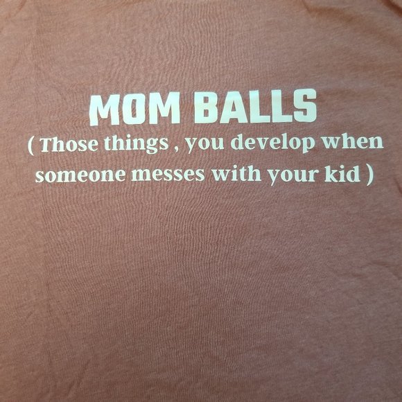 Bella + Canvas Graphic Tee Women's Large Mauve "Mom Balls" - Picture 2 of 6